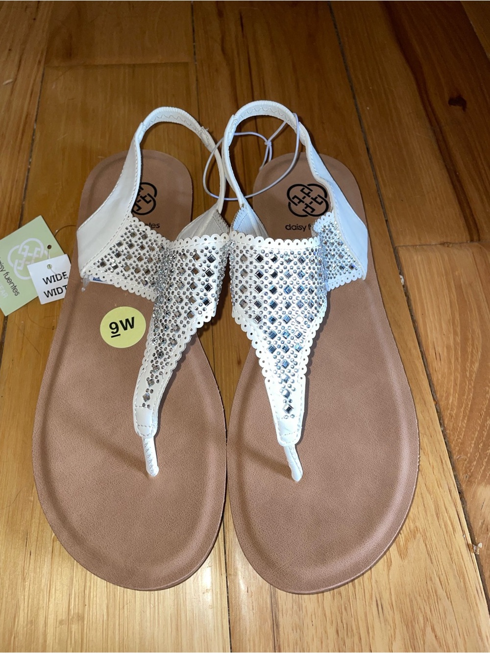Daisy Fuentes White Rhinestone T-Strap Slingback Sandals